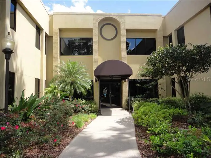 36739 County Road 52, FL