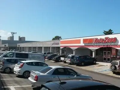 90 Alondra St., PR