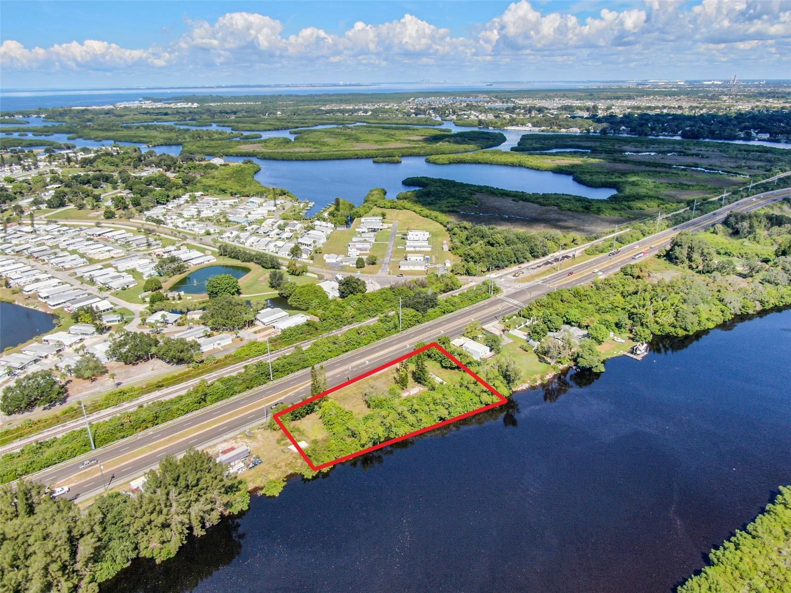 2508 Us Highway 41, FL