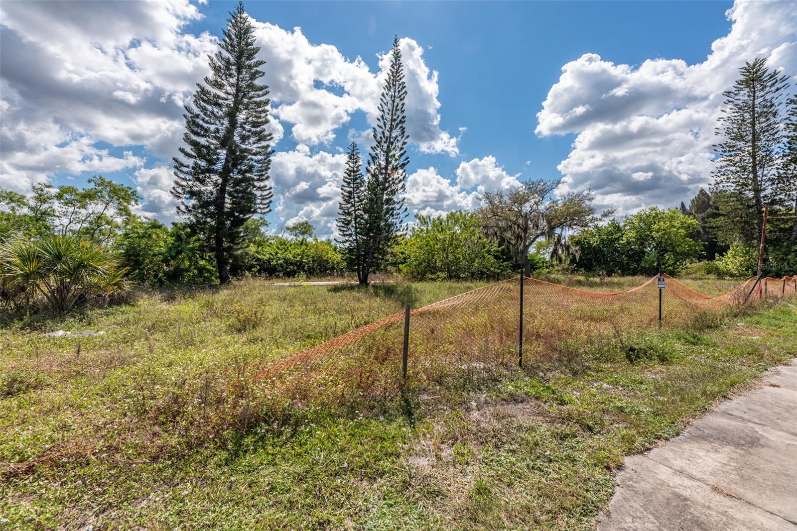 2508 Us Highway 41, FL
