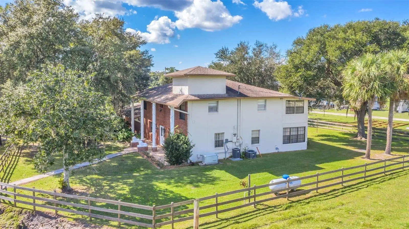3724 Hickory Tree Road, FL