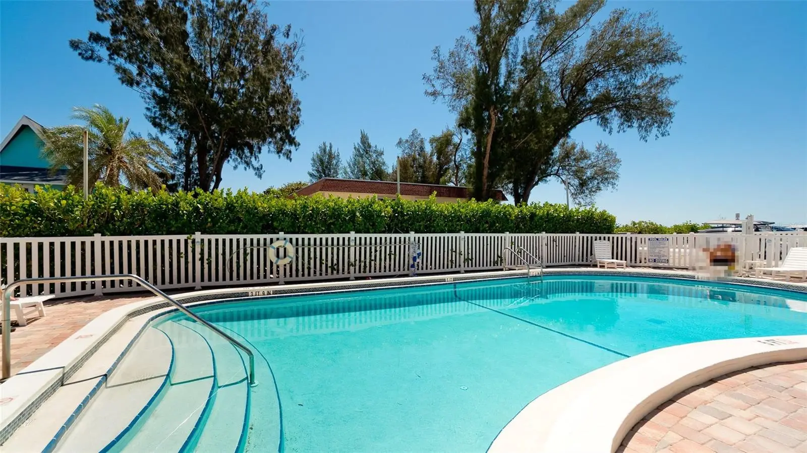 100 73rd Street, FL