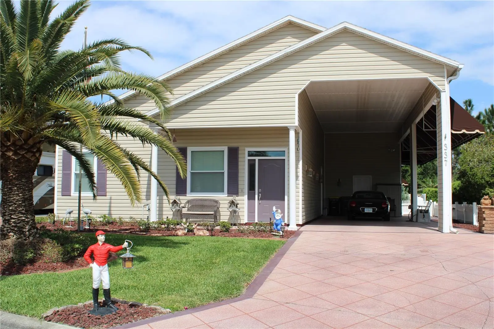 337 Motorcoach Drive, FL