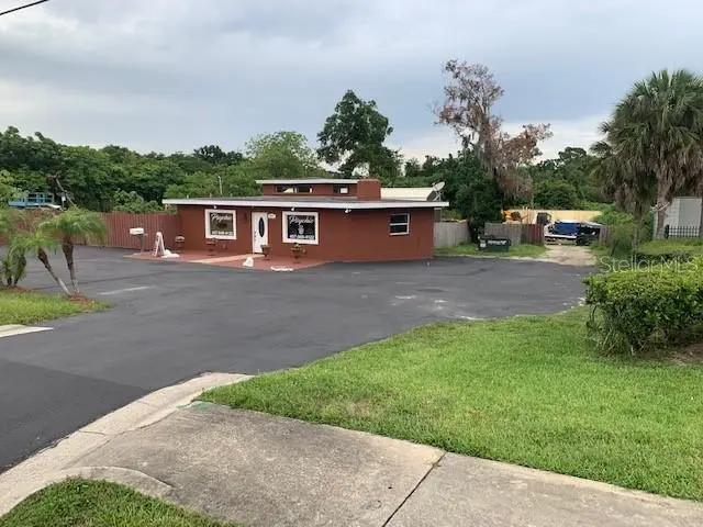 2615 Semoran Boulevard, FL