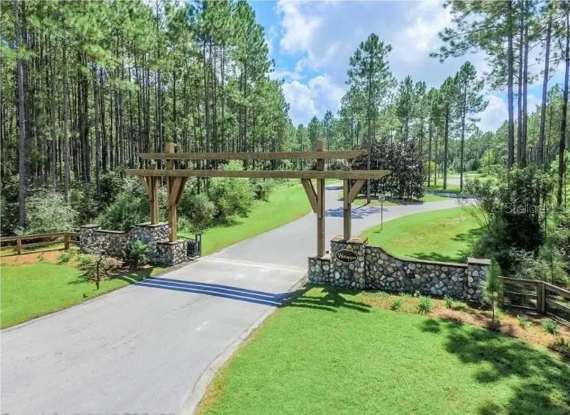 Creek Pines Circle, FL