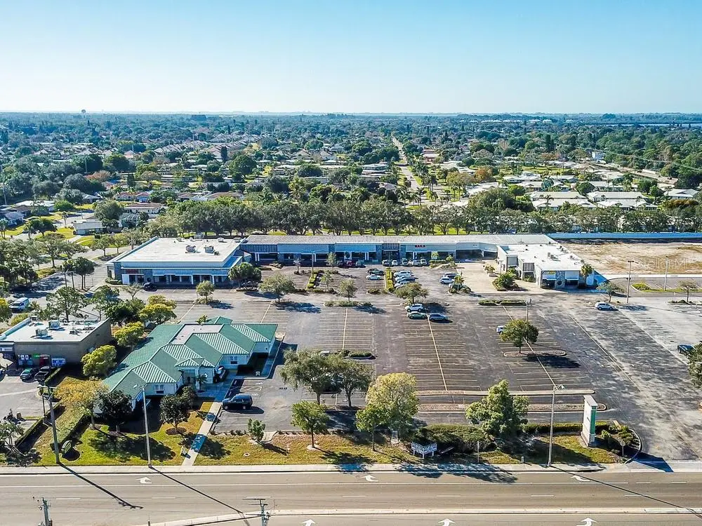 7421 Manatee Avenue, FL