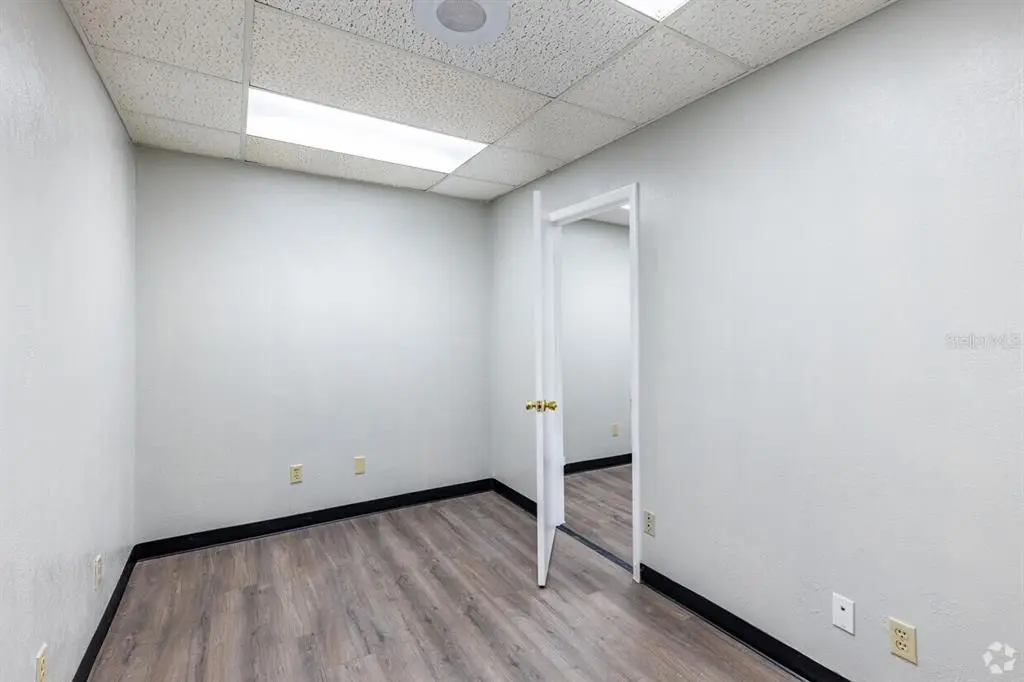 5623 Us-19 N Highway, FL