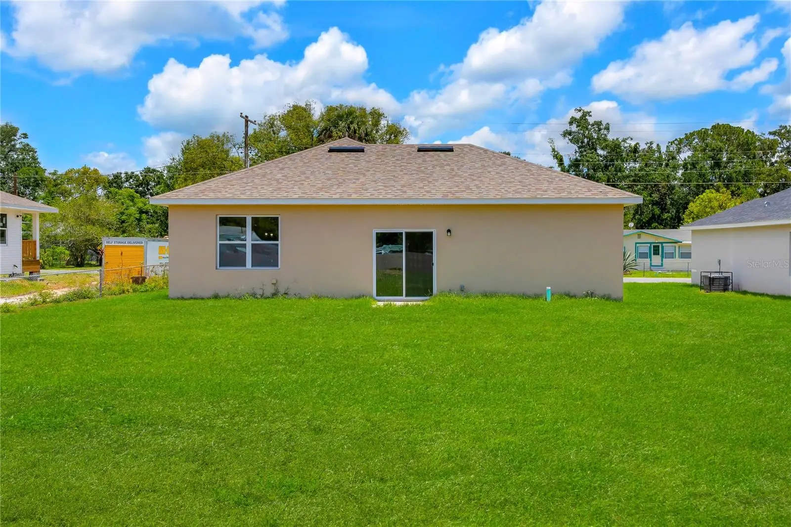 206 Crescent Drive, FL