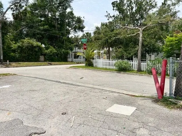223 Voorhis Avenue, FL