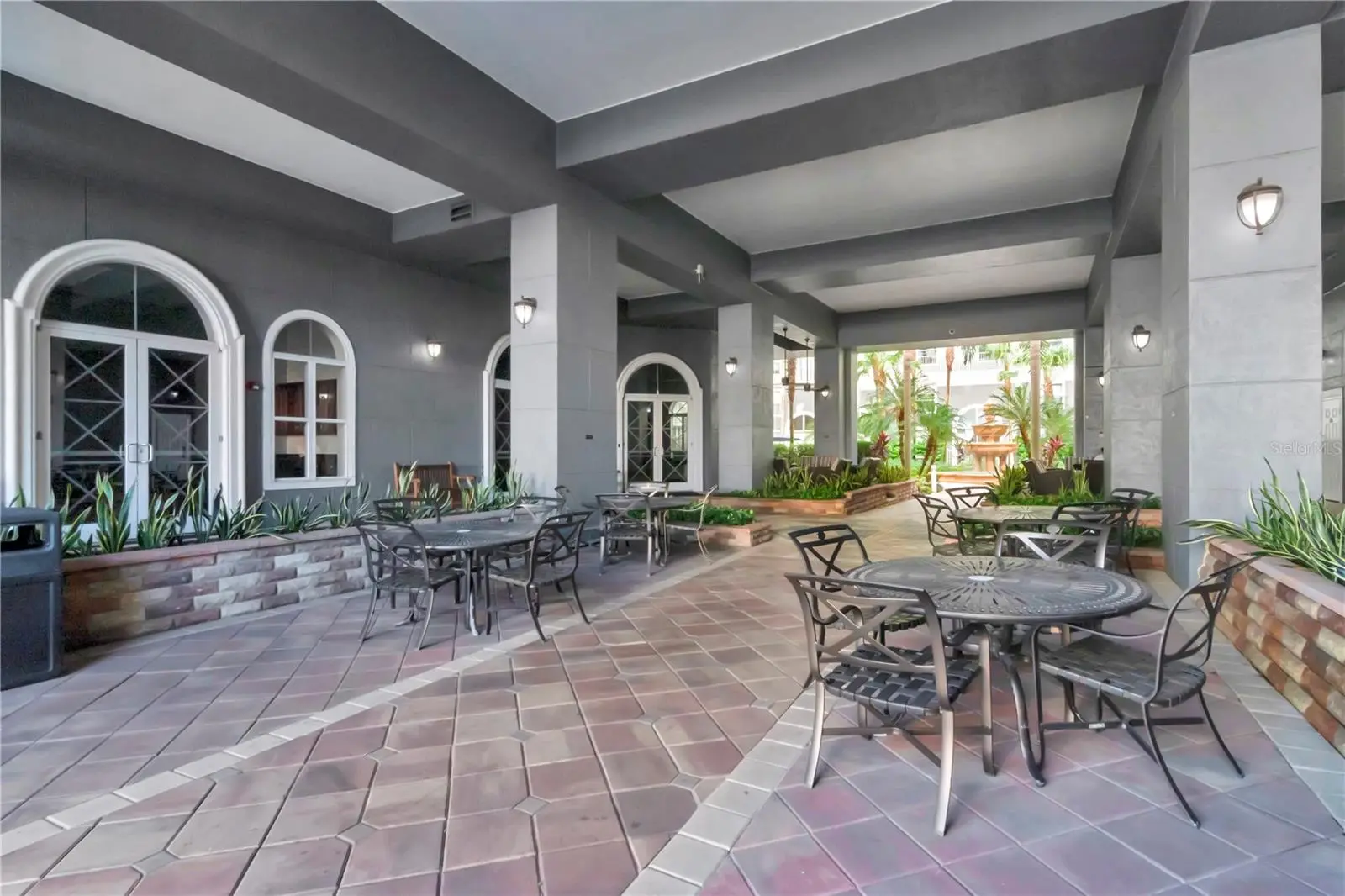 700 Harbour Island Boulevard, FL