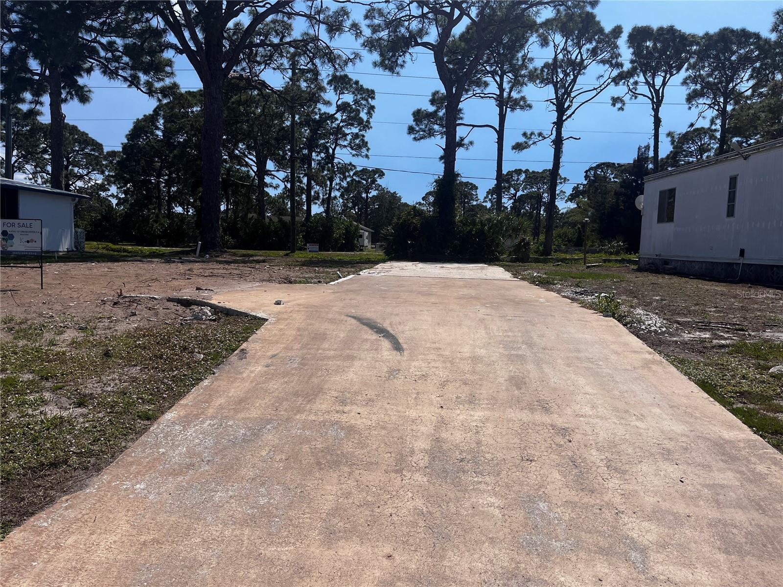 181 Fiji Circle, FL