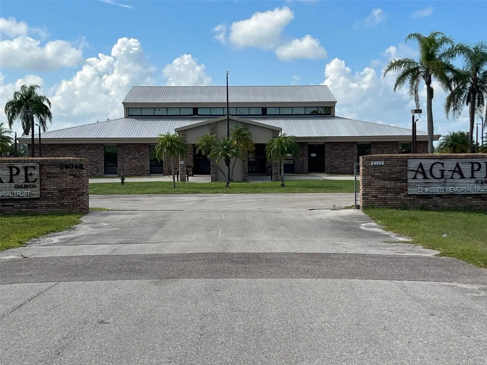 24068 Us Highway 27 Highway, FL