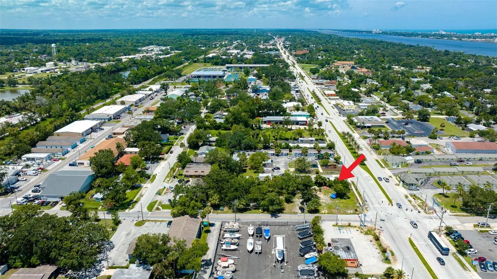 000 Ridgewood Avenue, FL
