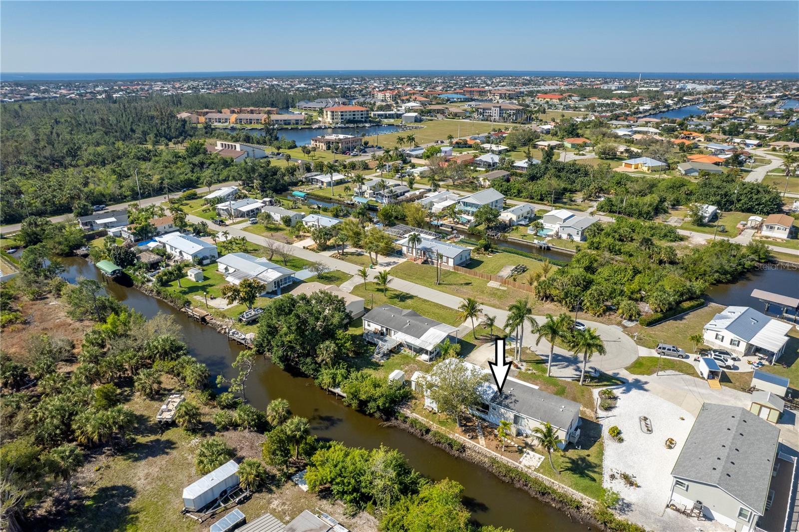 3004 Bamboo Court, FL