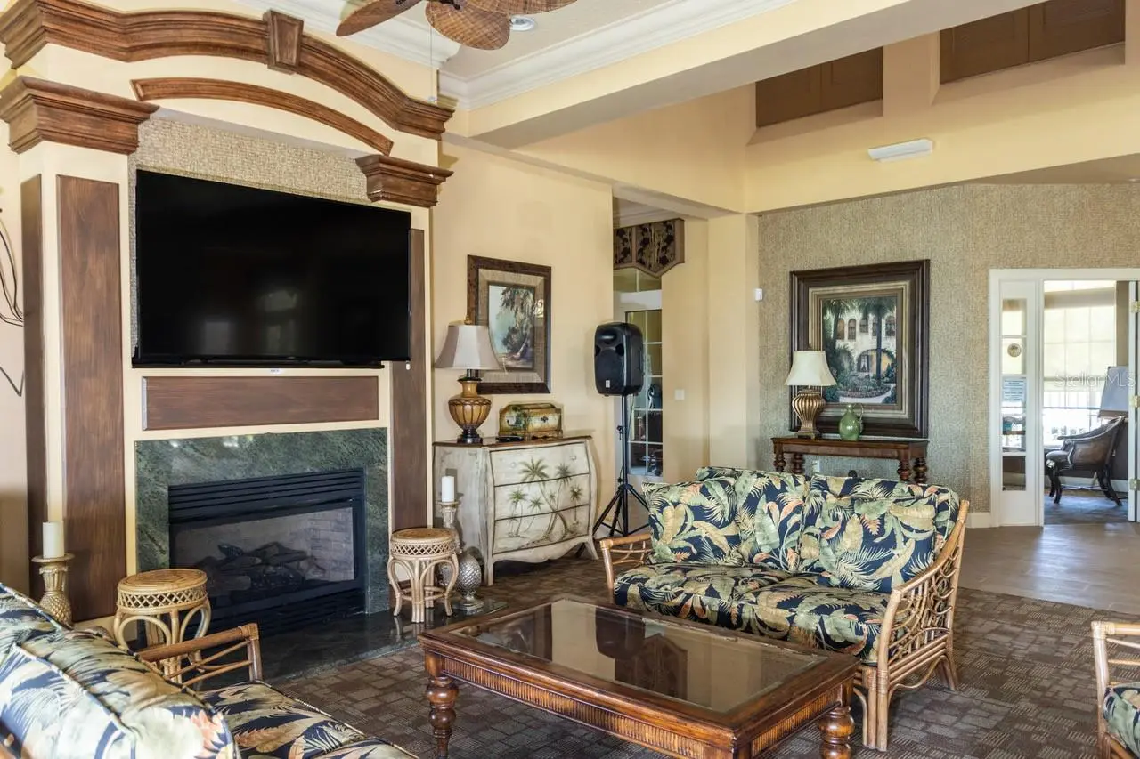 78 Lakewalk Drive, FL