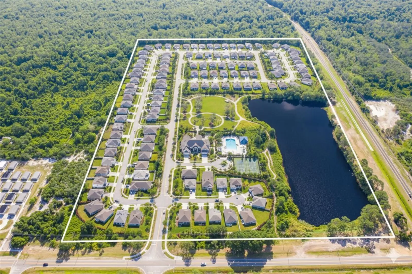 Laurel Avenue, FL