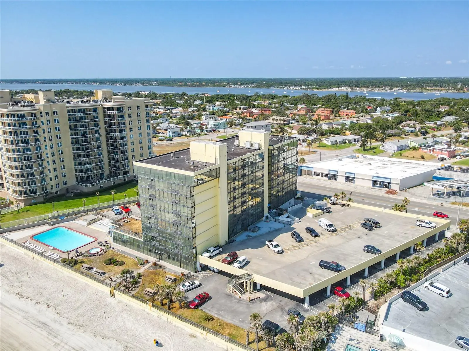 1909 Atlantic Avenue, FL