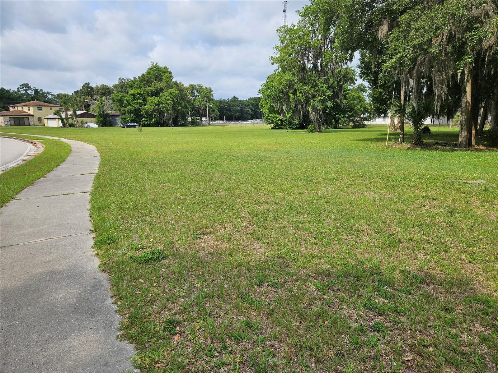 204 Huey Street, FL