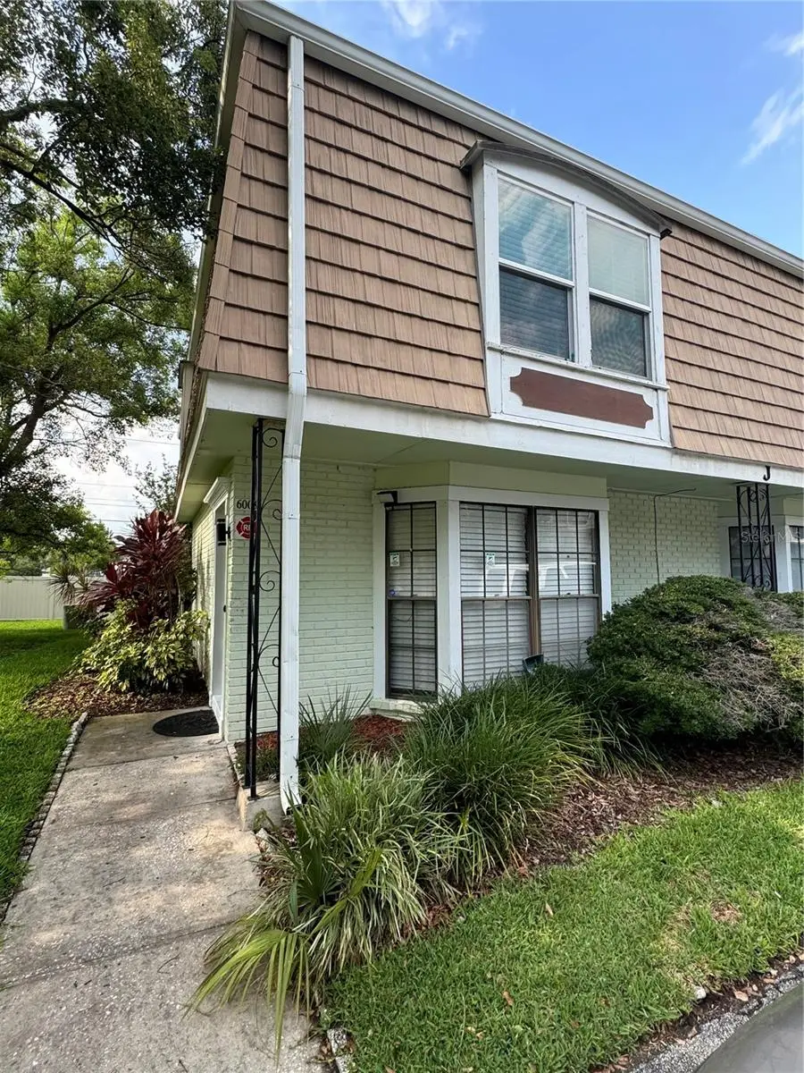 6003 Village Circle, FL