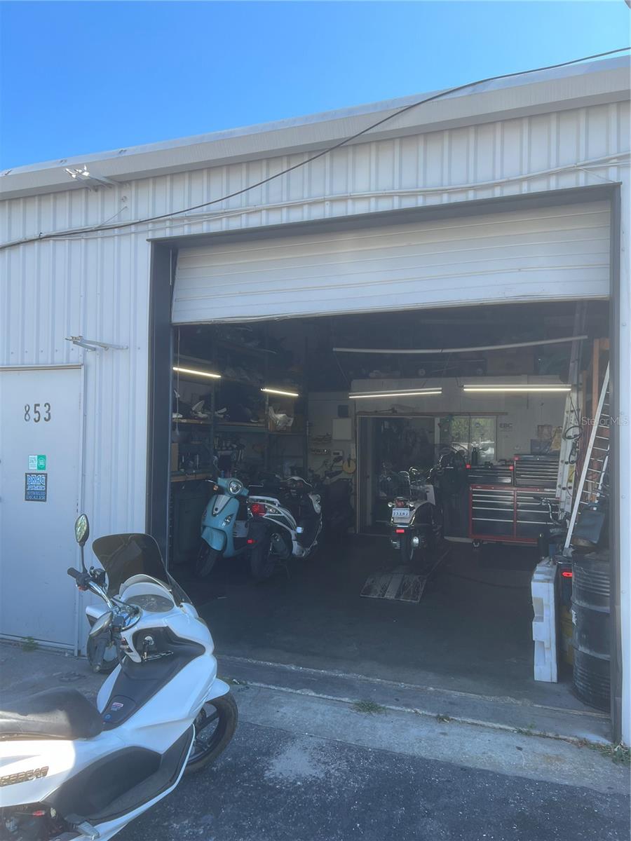 853 Us-41-Byp, FL