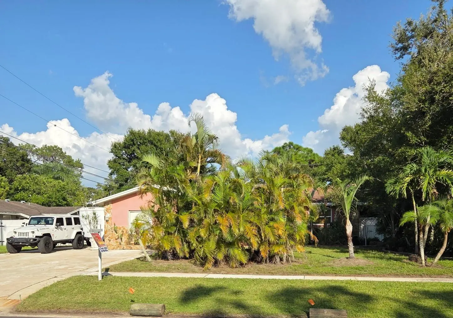 8665 Mockingbird Lane, FL