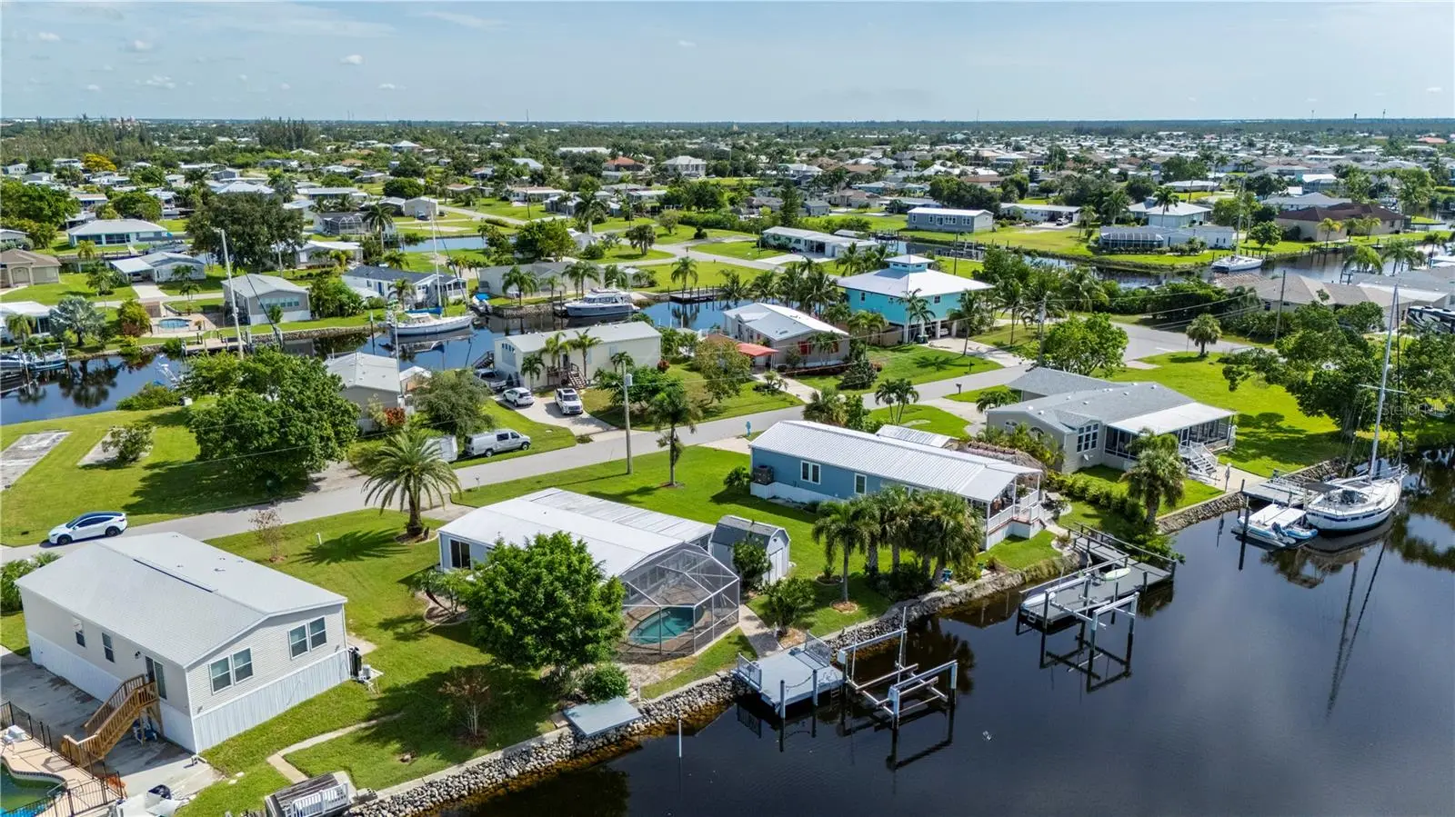731 Tangerine Court, FL