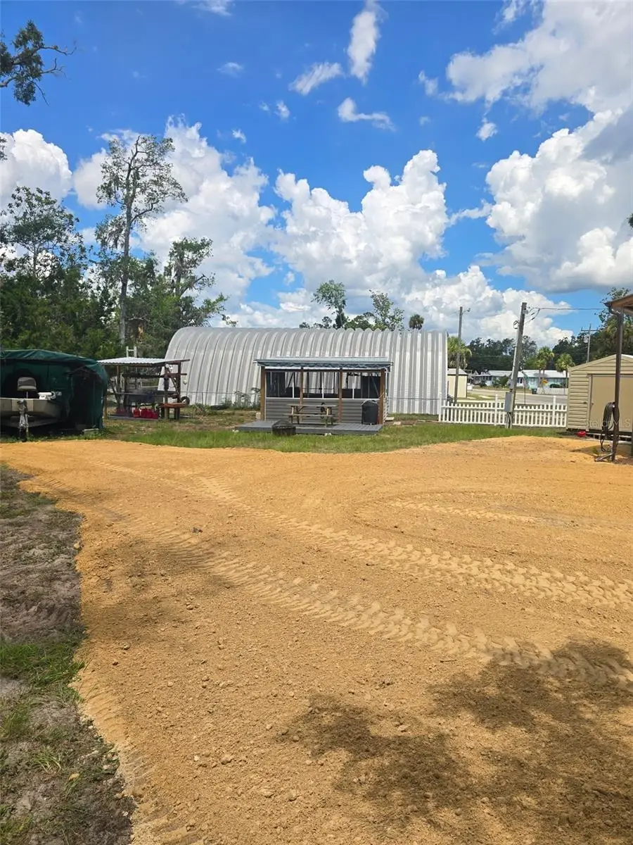 5466 Hwy 358, FL