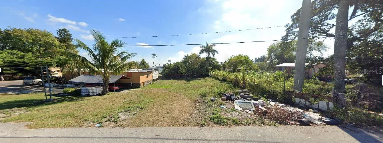205 1st Avenue, FL