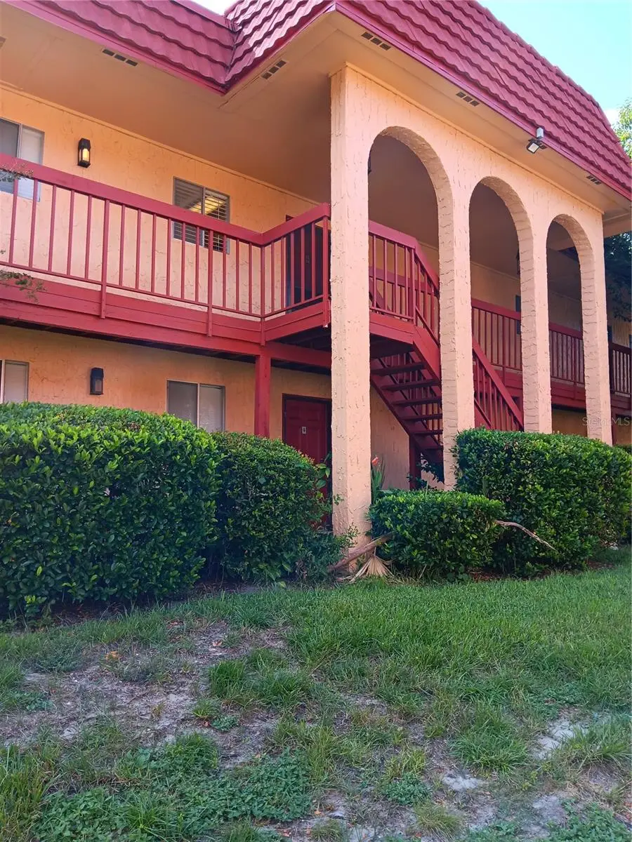 2860 N Powers Drive, FL