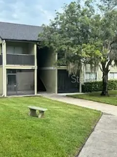 914 Lake Destiny Road, FL