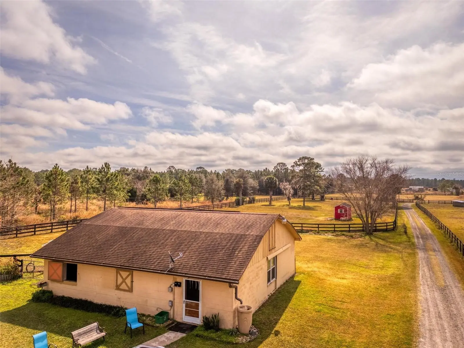 1327 State Road 40, FL