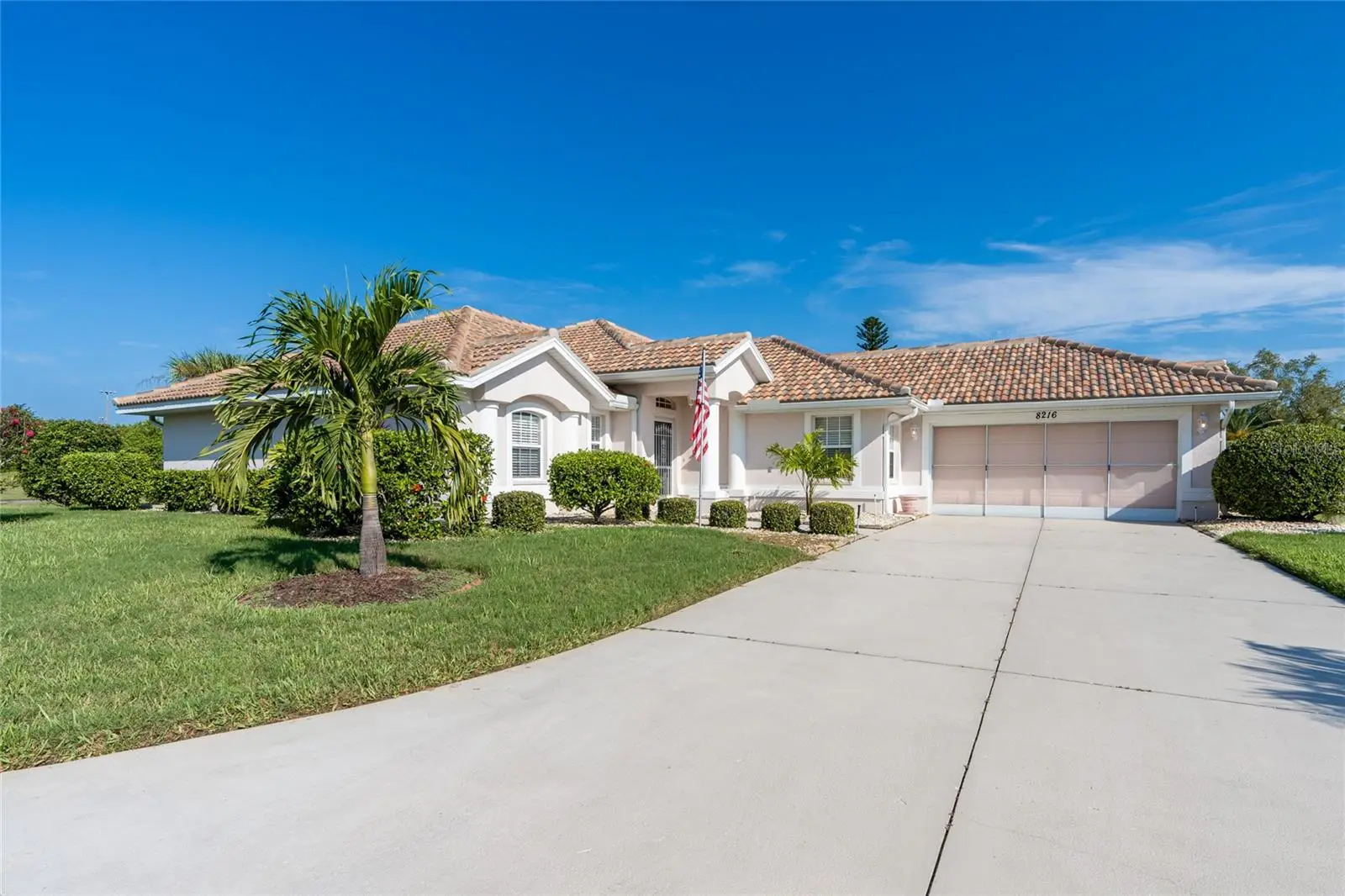 8216 Parkside Drive, FL