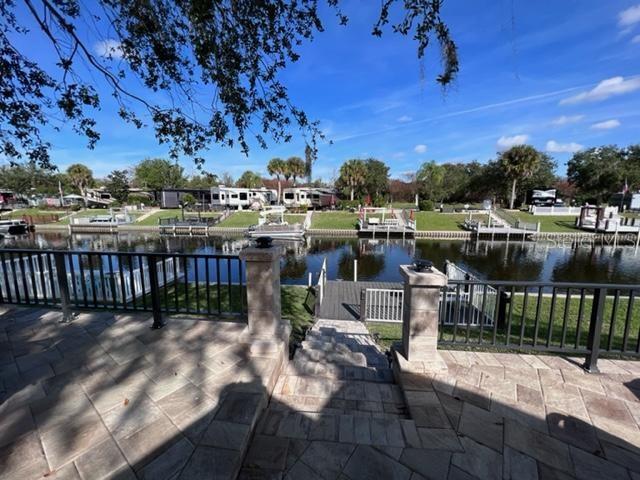 436 Waterway Drive, FL