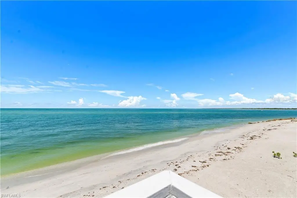 4621 Oro Pesos Lane, FL