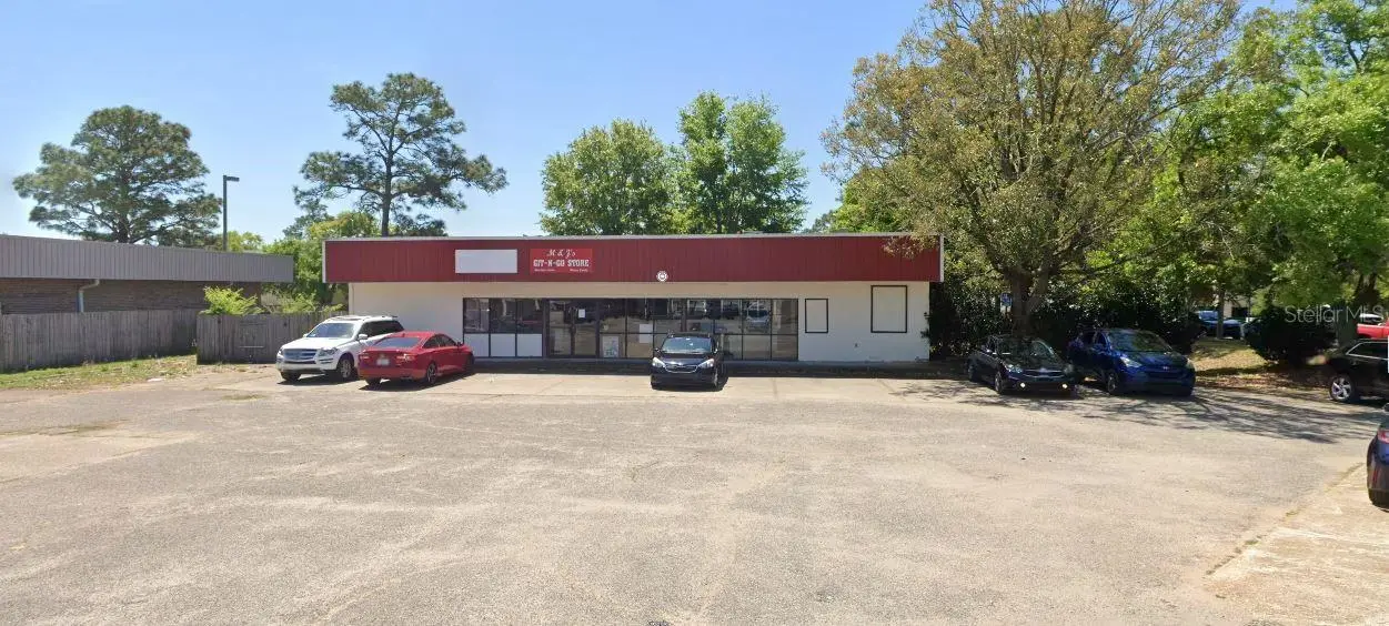1167 College Boulevard, FL