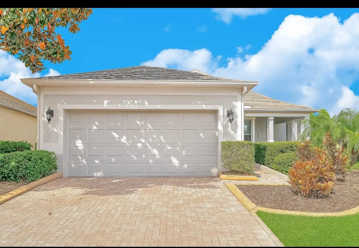 119 Crescent Moon Drive, FL