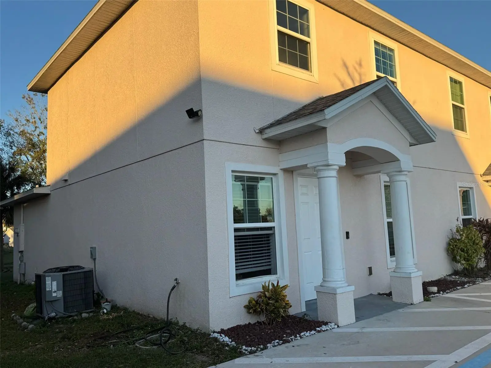 210 Majors Lane, FL