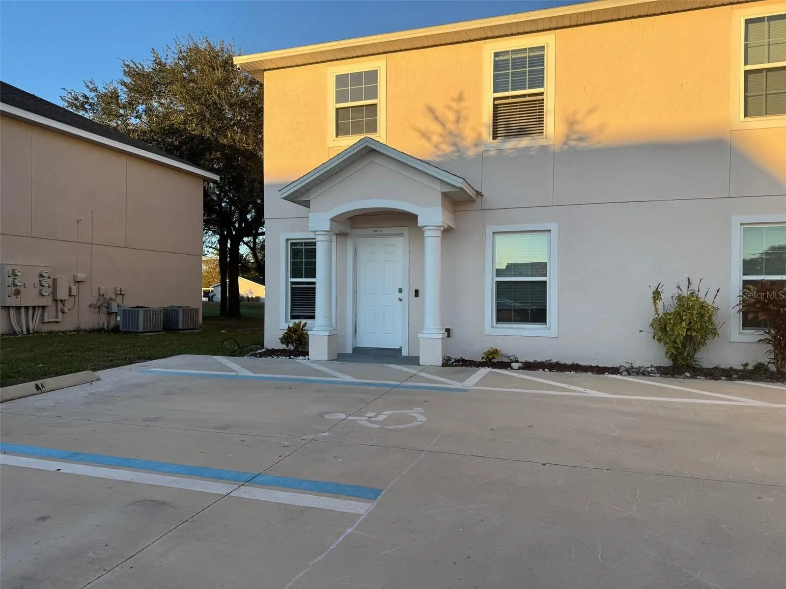 210 Majors Lane, FL