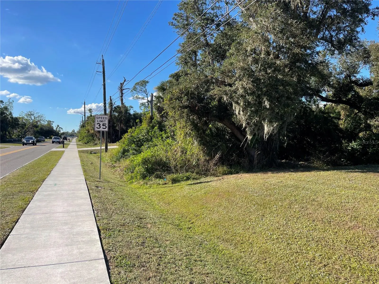 21086 Peachland Boulevard, FL