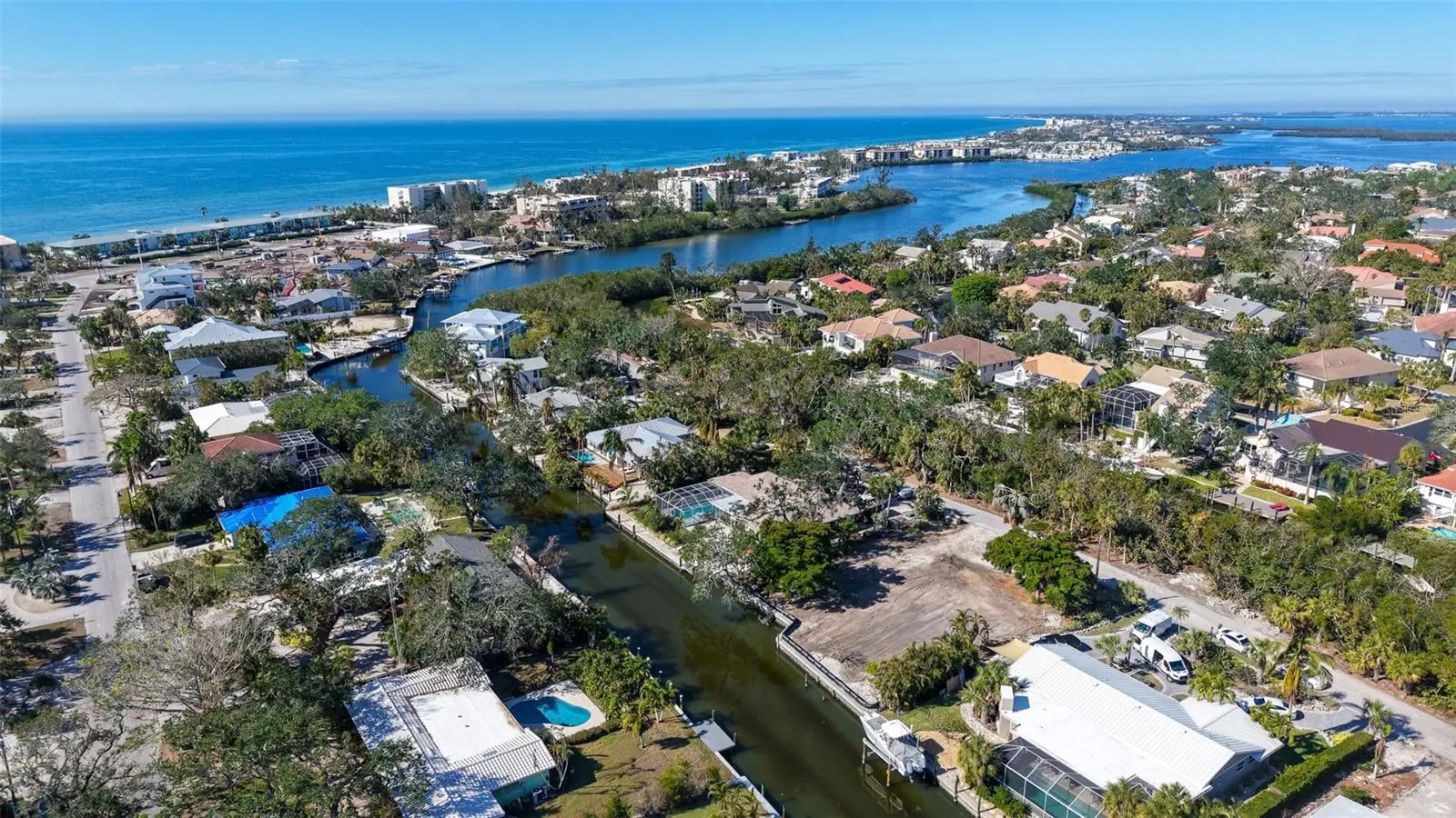 660 Longview Drive, FL