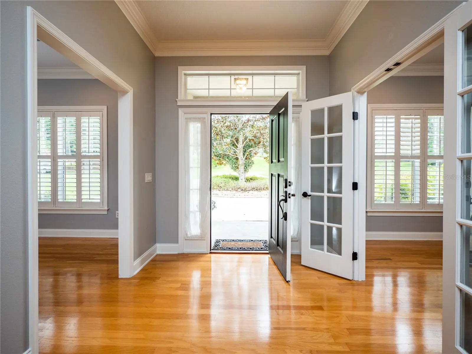 1945 40th Place, FL