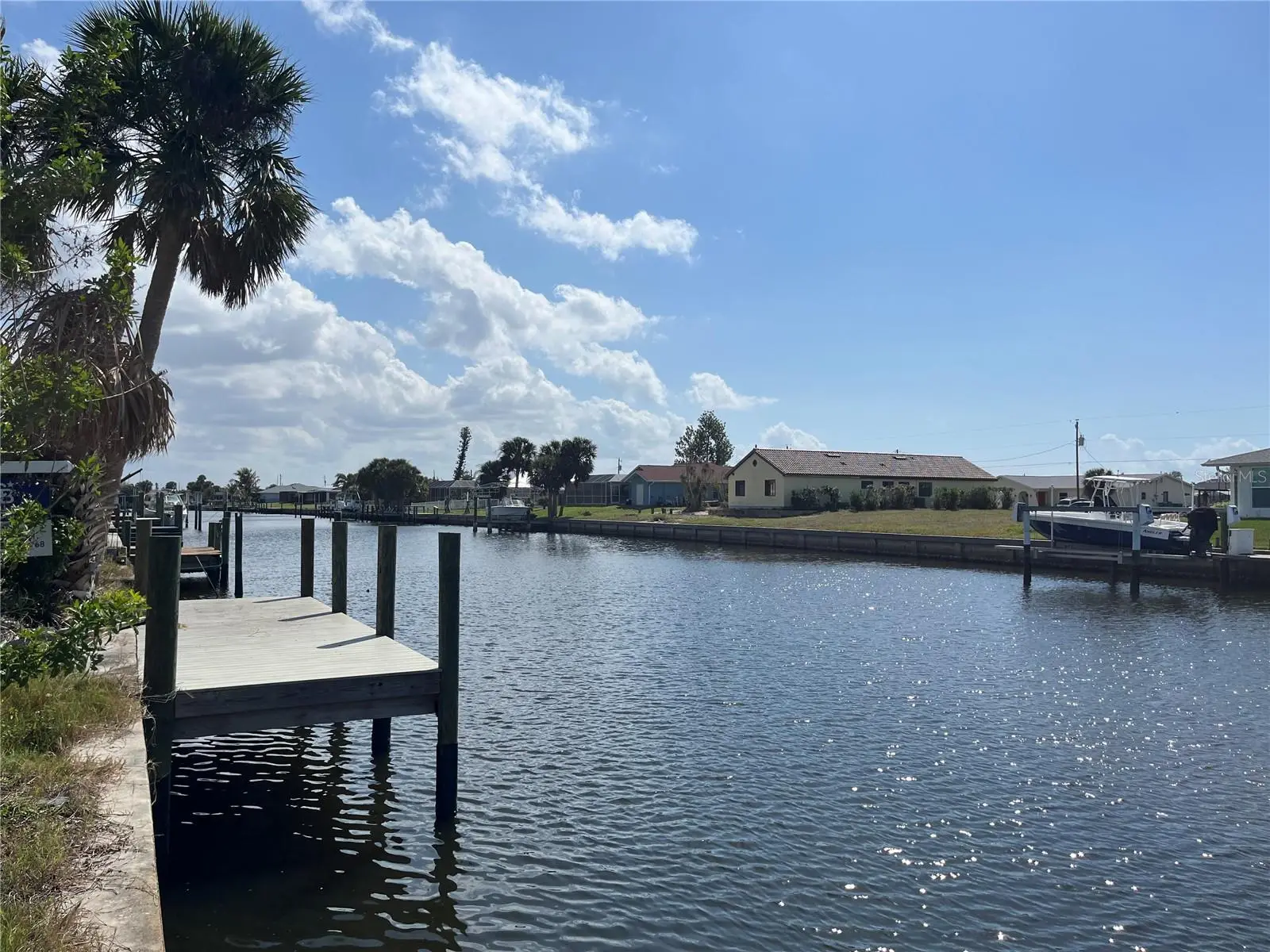 21081 Edgewater Drive, FL