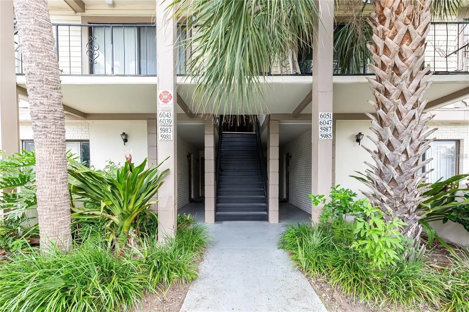 6039 Village Circle, FL