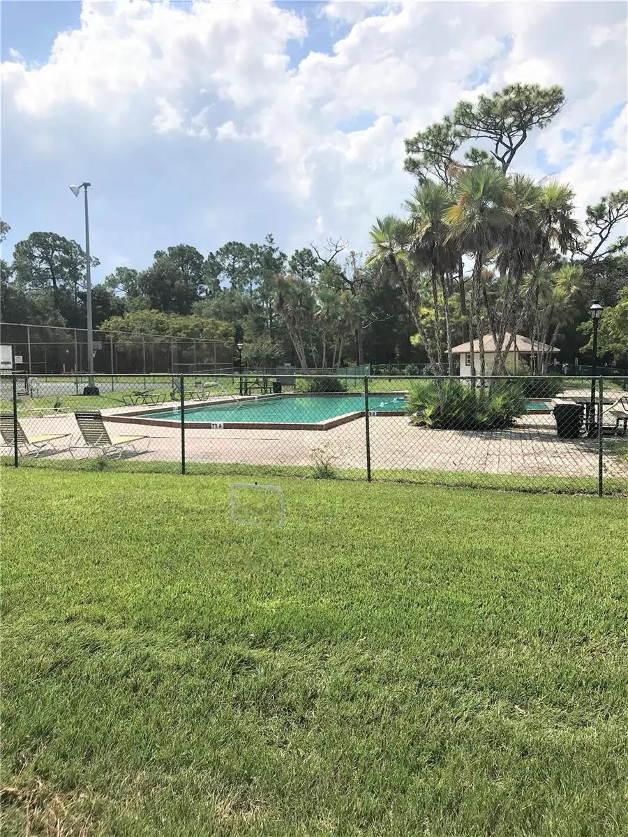 6039 Village Circle, FL