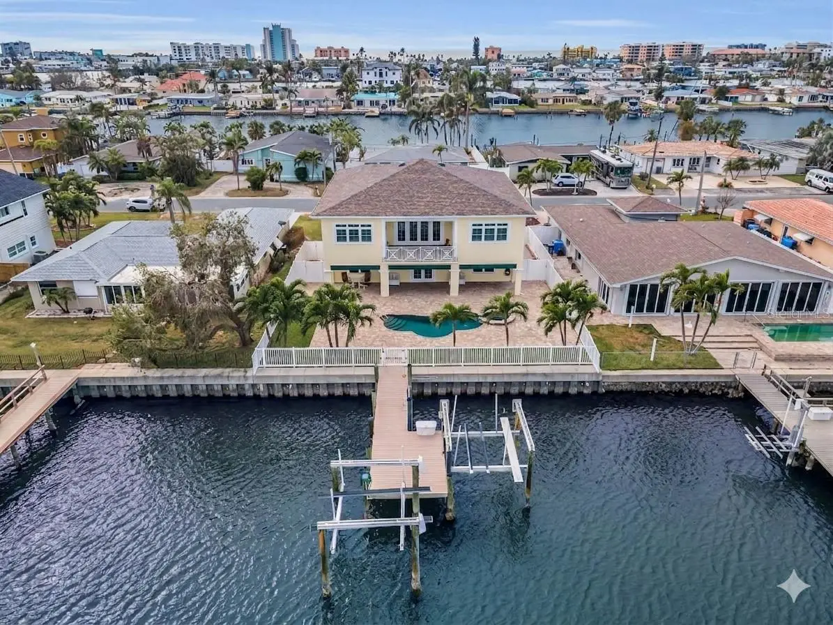 11325 5th Street, FL