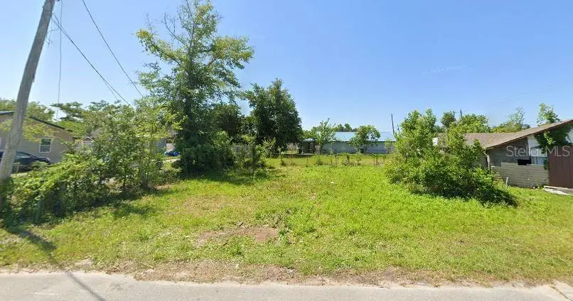 2702 9th Street, FL
