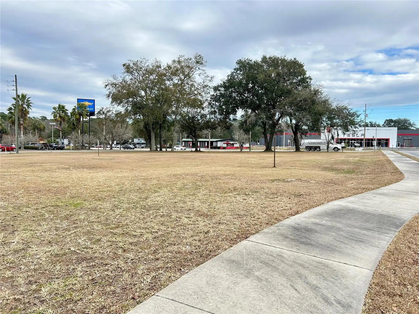 2550 Main Street, FL