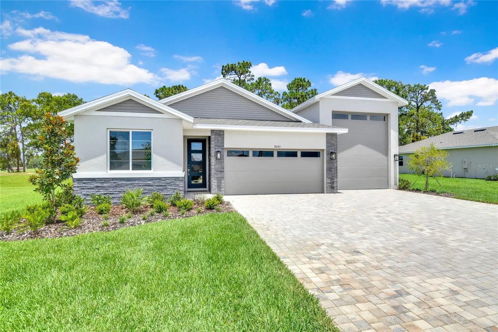 9093 Players Drive, FL