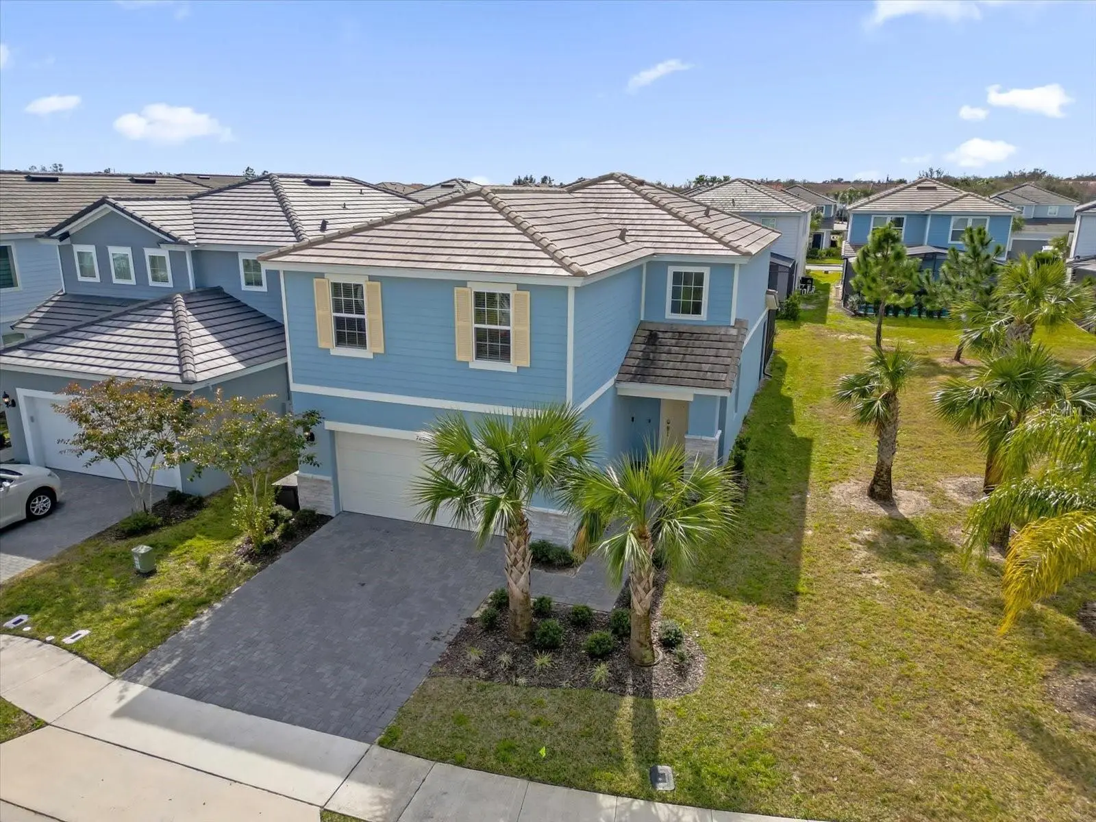 7260 Oakmoss Loop, FL