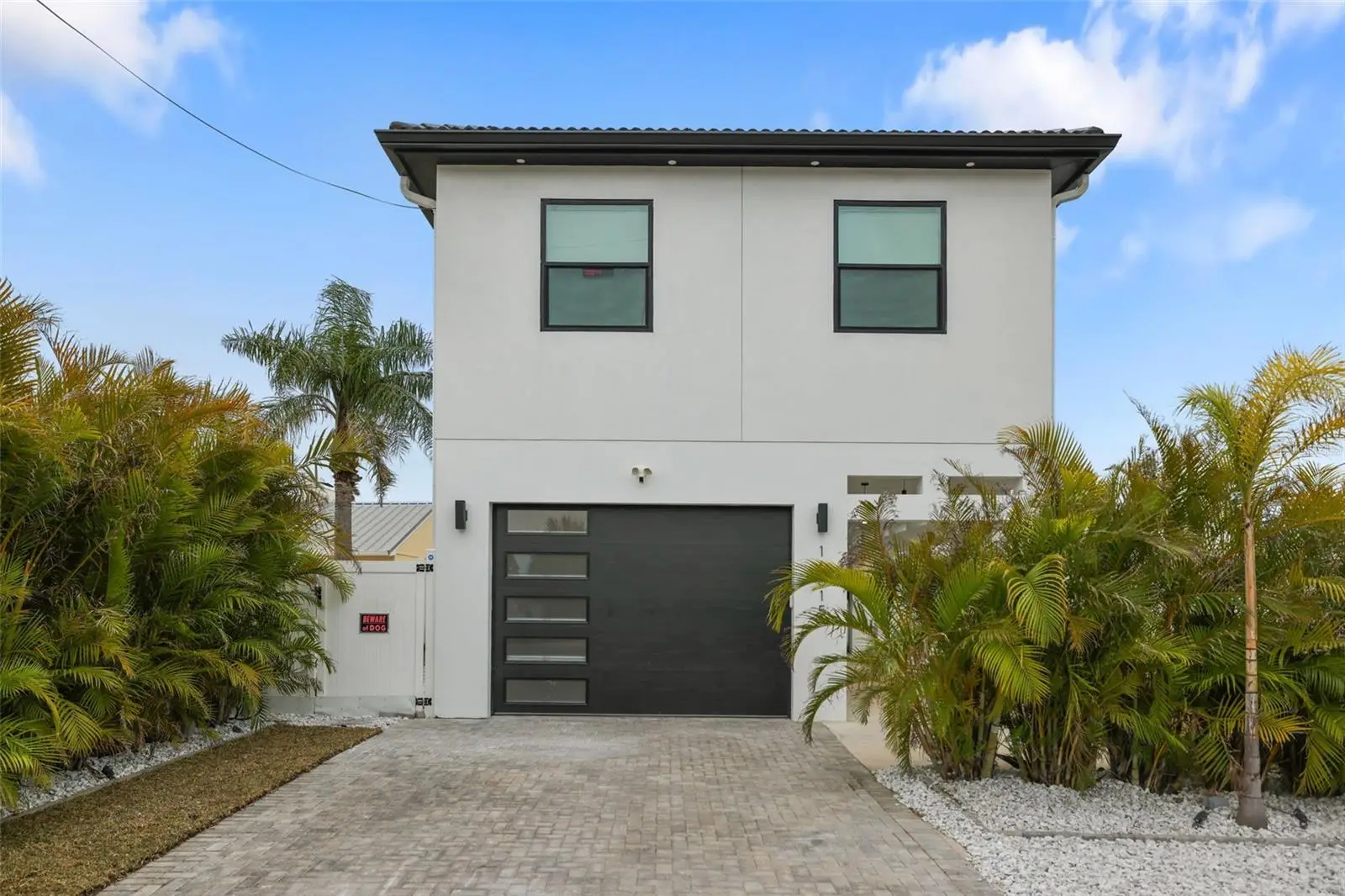 16015 Redington Drive, FL